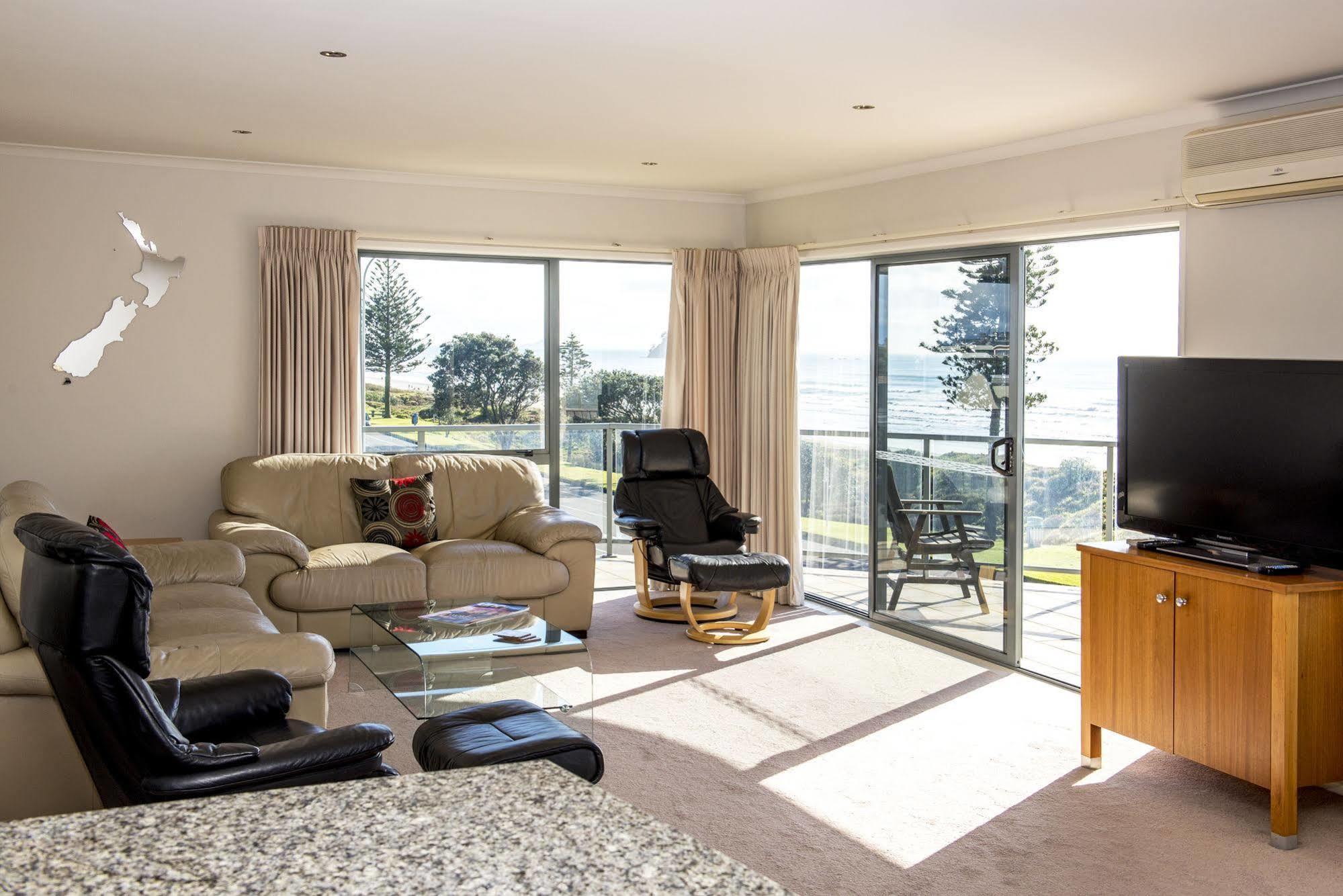 The Reef Beachfront Apartments Mount Maunganui Exterior photo