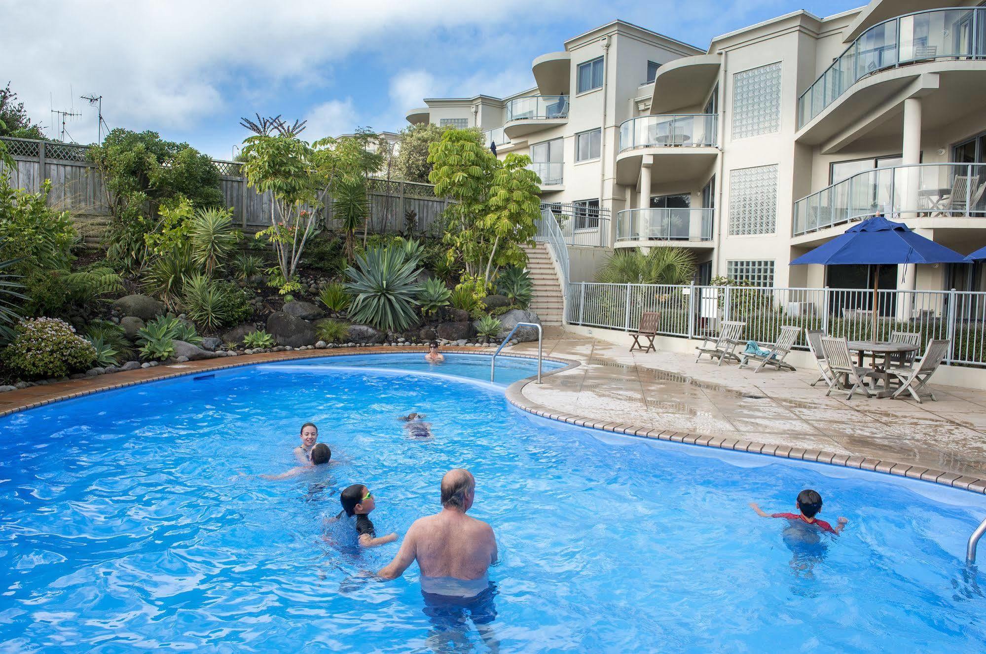 The Reef Beachfront Apartments Mount Maunganui Exterior photo